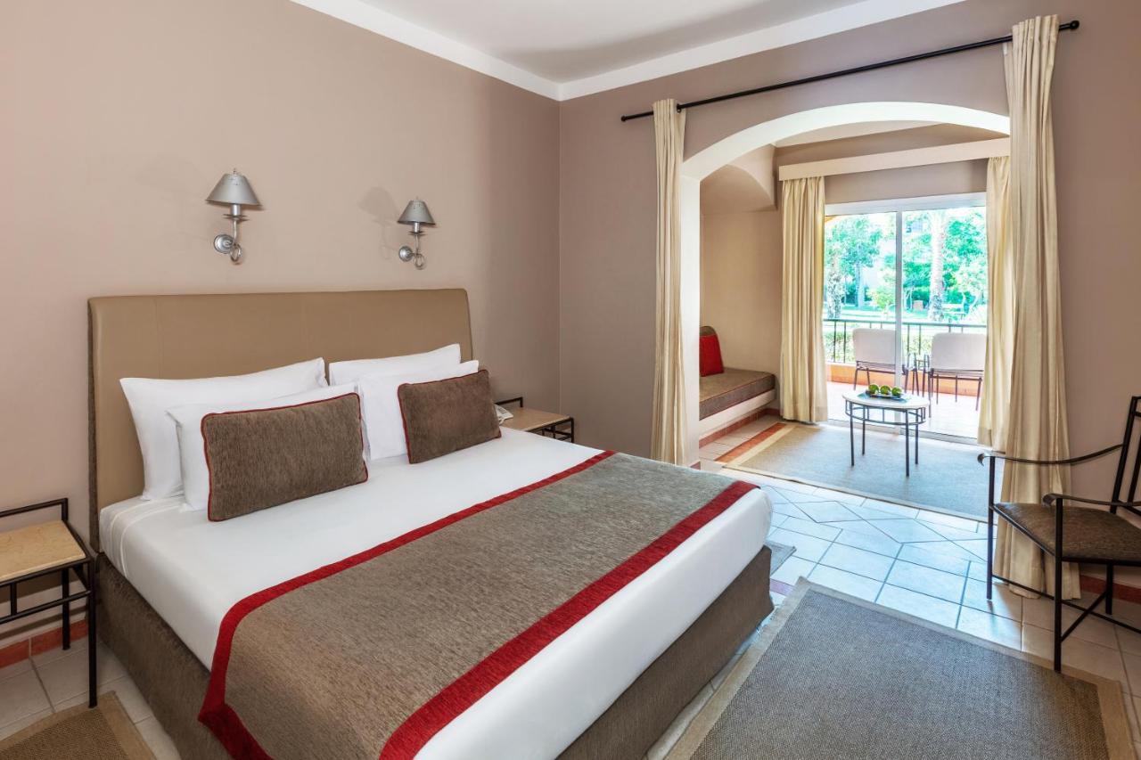 Jaz Makadi Oasis Resort Hurghada Bagian luar foto