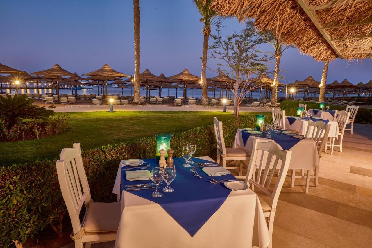Jaz Makadi Oasis Resort Hurghada Bagian luar foto
