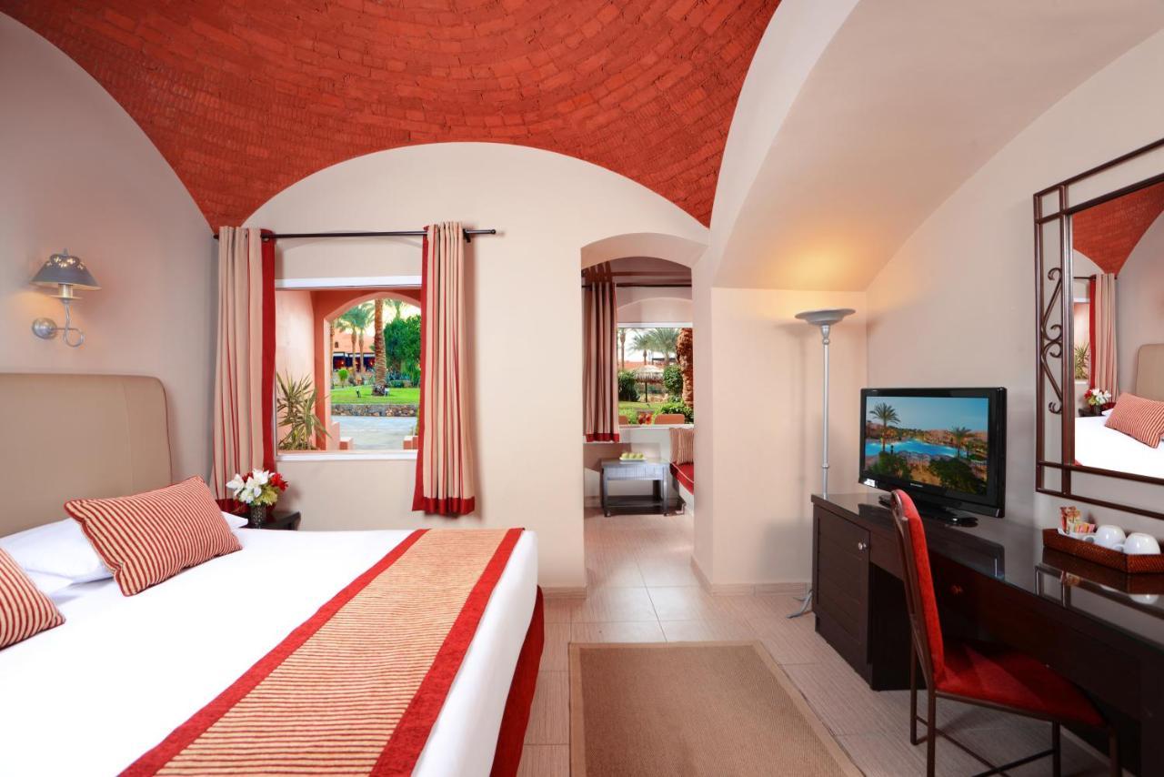 Jaz Makadi Oasis Resort Hurghada Bagian luar foto