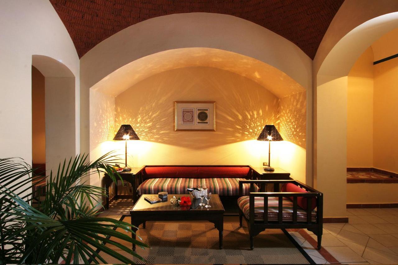 Jaz Makadi Oasis Resort Hurghada Bagian luar foto